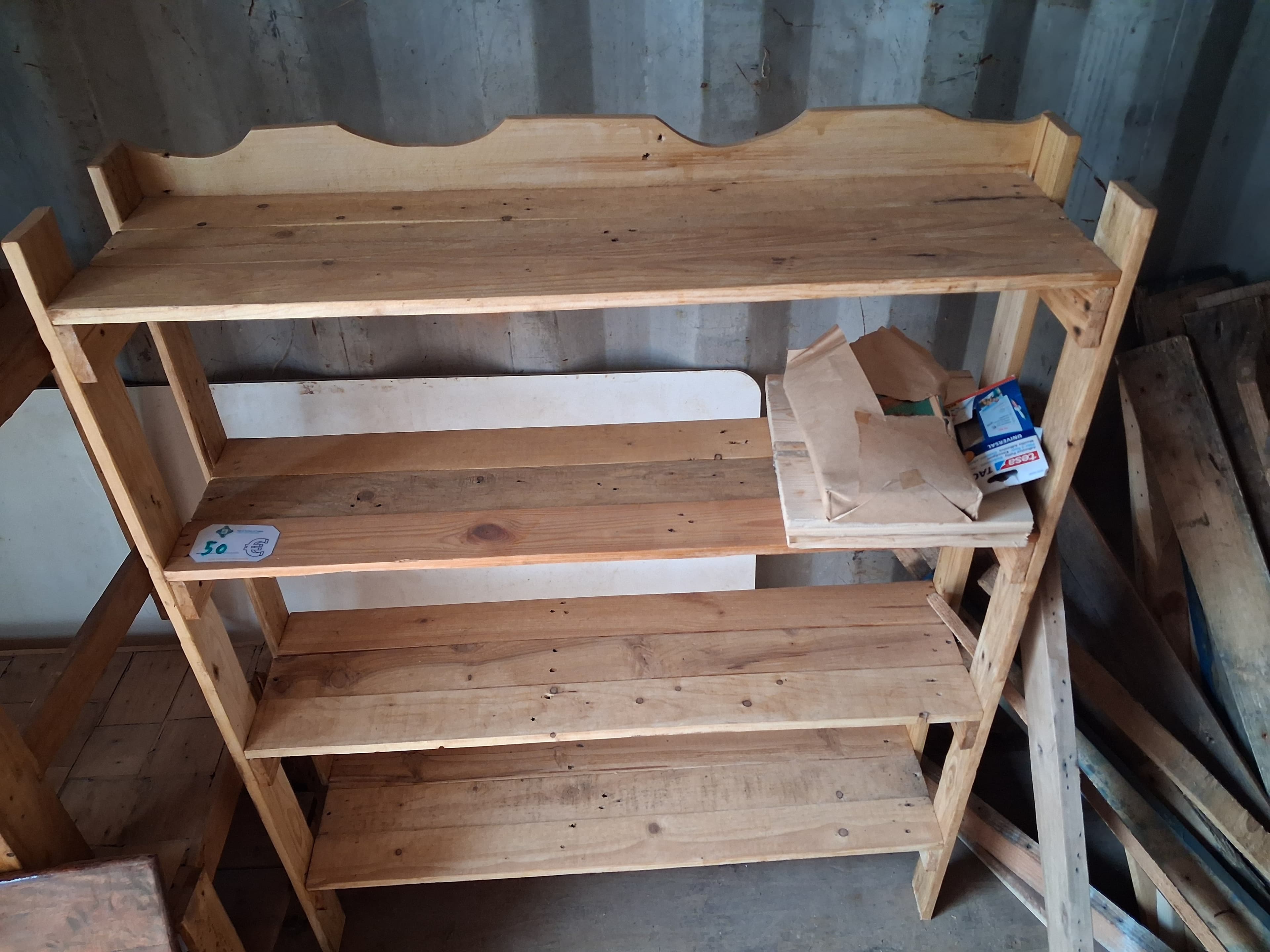 Mobilier Etagère 4 hauteur en palette.